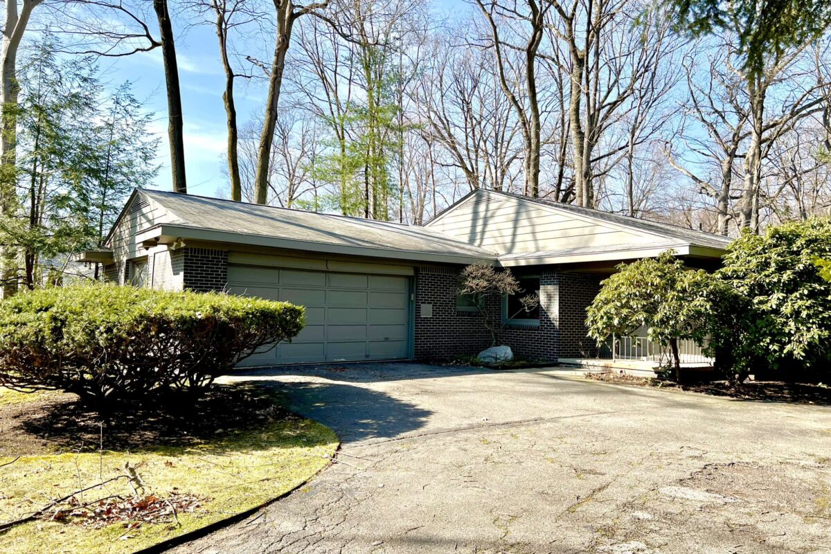 Estate Sales, Southeast MI • Poof! Estate Services